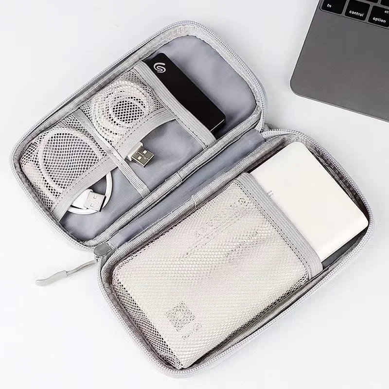 Electronics And Gadgets With I - Custodia per cavi custodia per Gadget