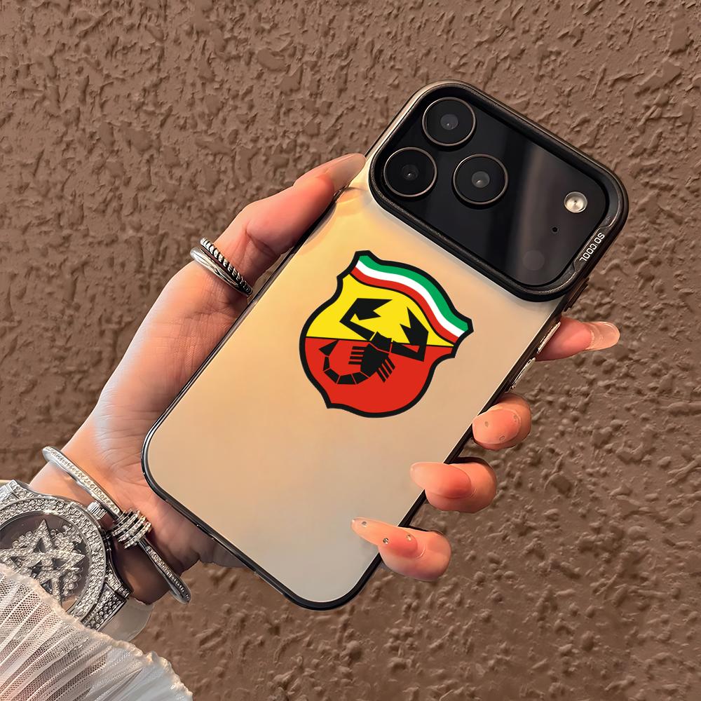 Custodia per telefono A-Abarth - Apple Iphone 16 recensione e prezzo